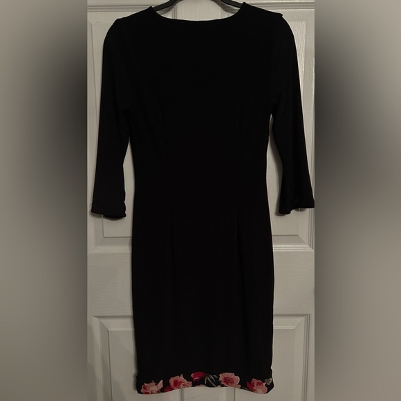 WHITE HOUSE BLACK MARKET Reversible Floral Dress- Size Small - Picture 7 of 8